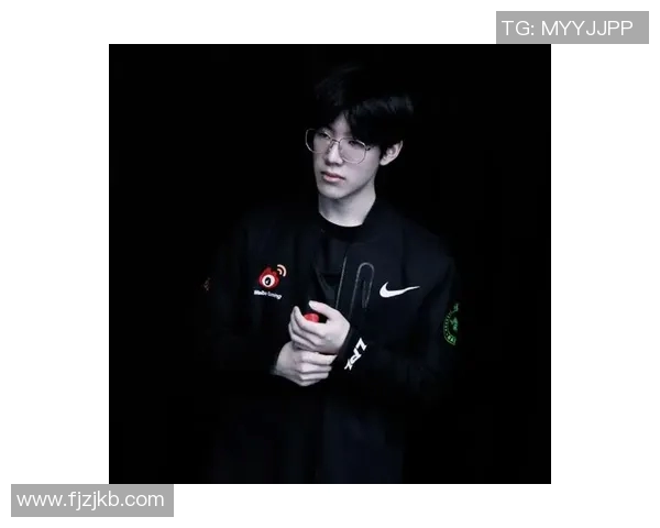 V5战队状态引发热议玩家与评论员各执己见探讨表现问题 V5战队状态引发热议玩家与评论员各执己见探讨表现问题