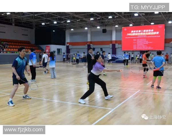 羽毛球的魅力:深入了解上海羽毛球队的团队协作与精神风貌 羽毛球的魅力:深入了解上海羽毛球队的团队协作与精神风貌