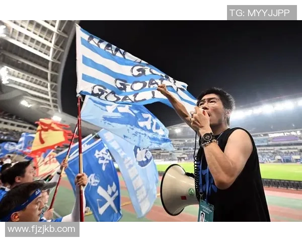 南京足球队比赛经验引发热议球迷对战术选择与球员表现展开激烈讨论 南京足球队比赛经验引发热议球迷对战术选择与球员表现展开激烈讨论