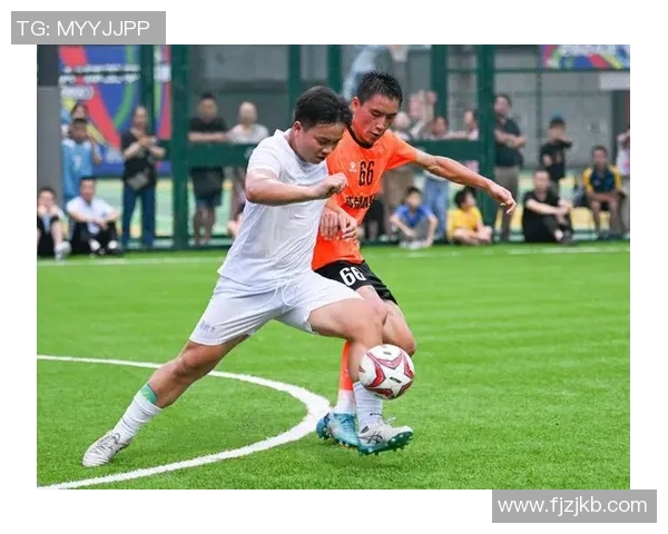 成都足球队战术解析与队员配合的深度探讨与展望