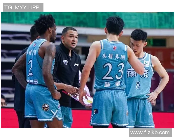 南京排球队逆袭之路：从默默无闻到城市联赛的璀璨明星